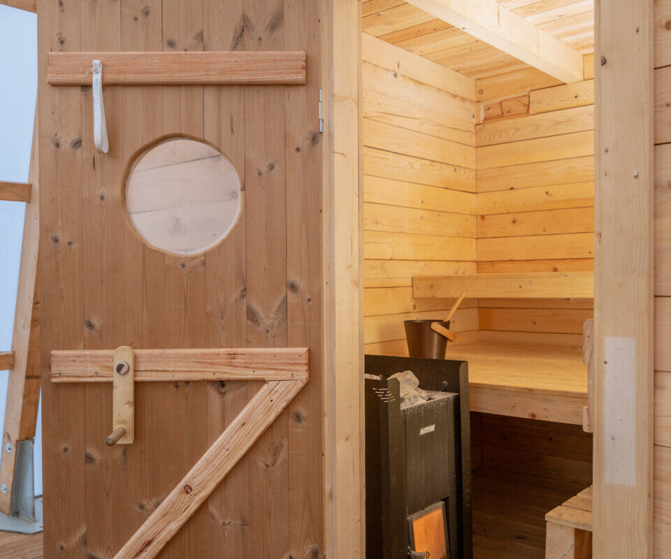 woven-workshop-forest-sauna-final-15